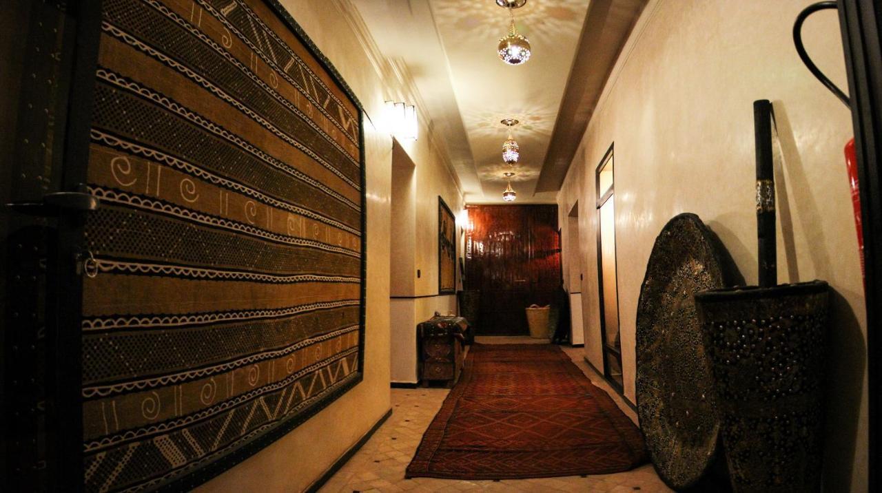 Riad Tama & Spa ワルザザート エクステリア 写真