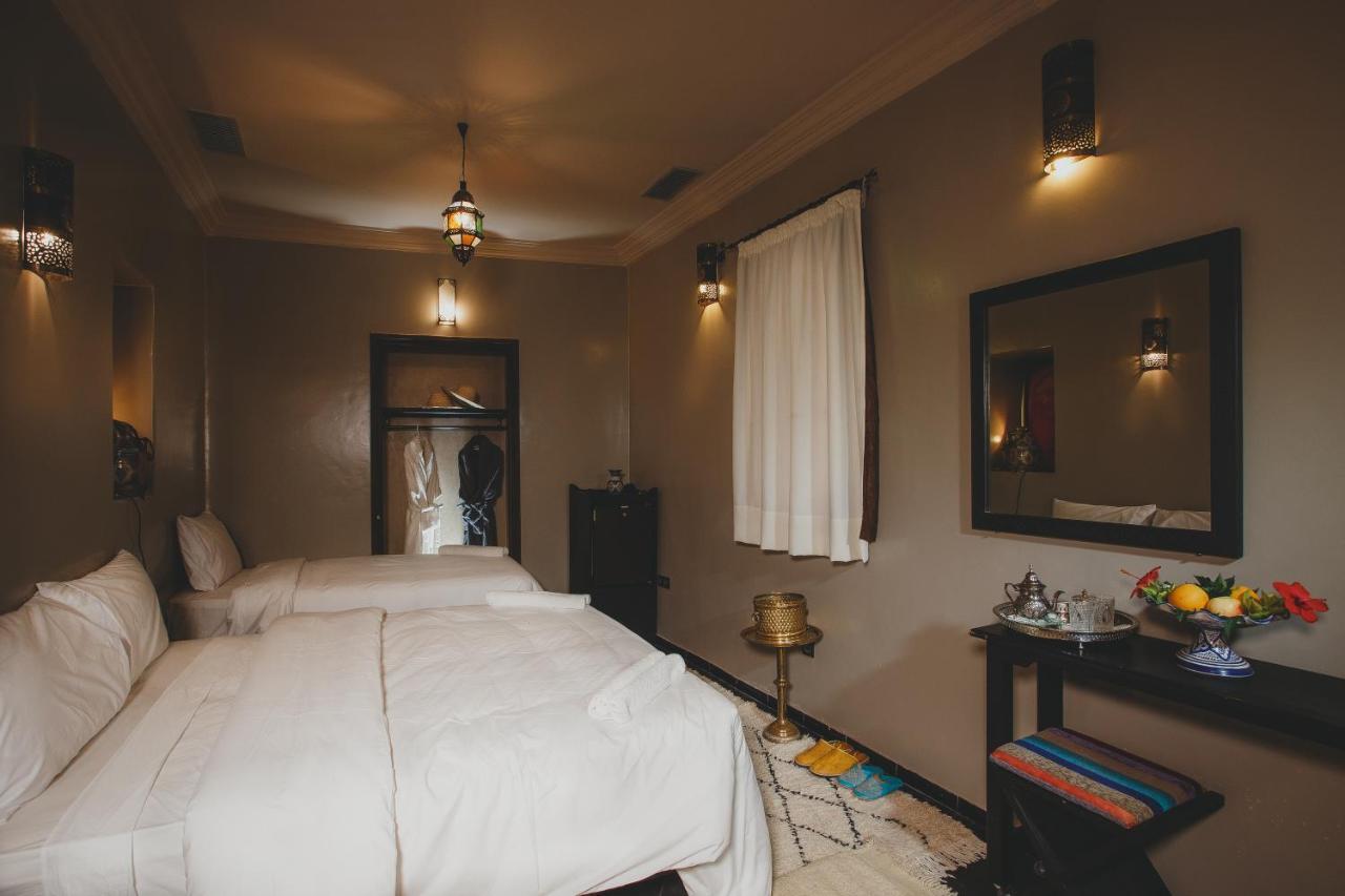 Riad Tama & Spa ワルザザート エクステリア 写真