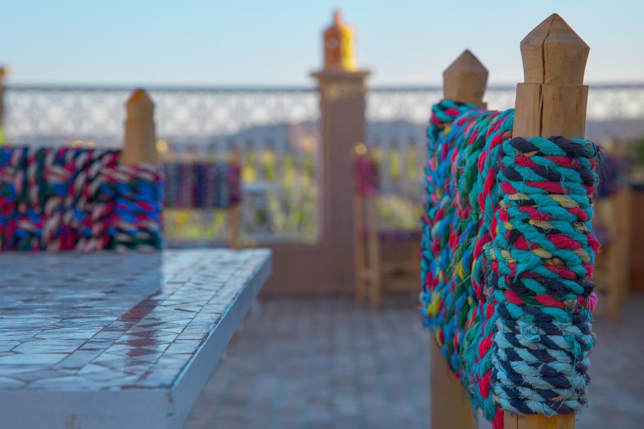 Riad Tama & Spa ワルザザート エクステリア 写真