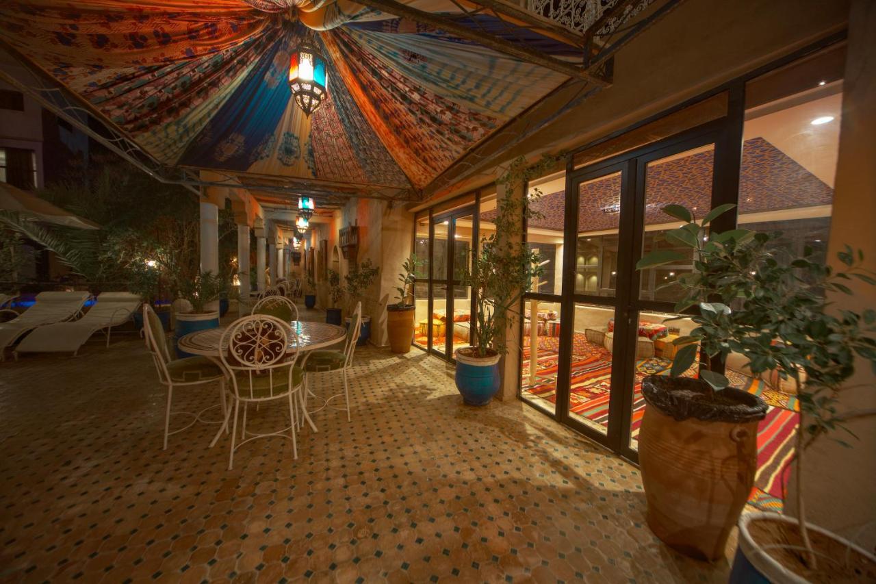 Riad Tama & Spa ワルザザート エクステリア 写真