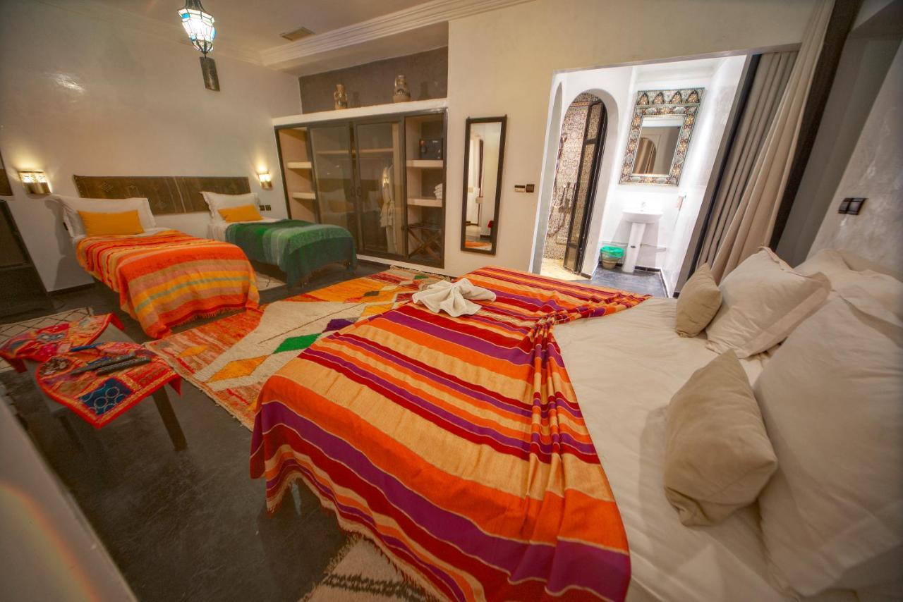 Riad Tama & Spa ワルザザート エクステリア 写真